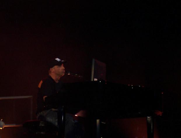 photo eros piano.jpg
